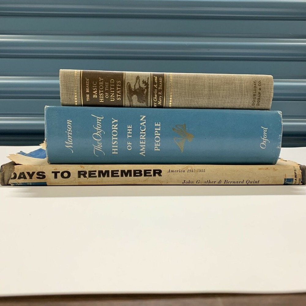 U. S. History. Beards History. Oxfords History. Days To Remember. Lot Of 3 - Picture 1 of 5